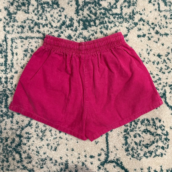 Urban outfitters magenta corduroy shorts with elastic waist and drawstring - Picture 2 of 4